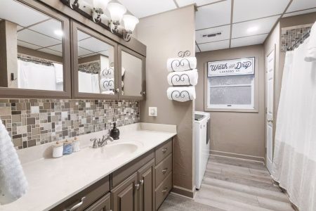 fd23eb44-9015-4027-b41b-503d14c6d823